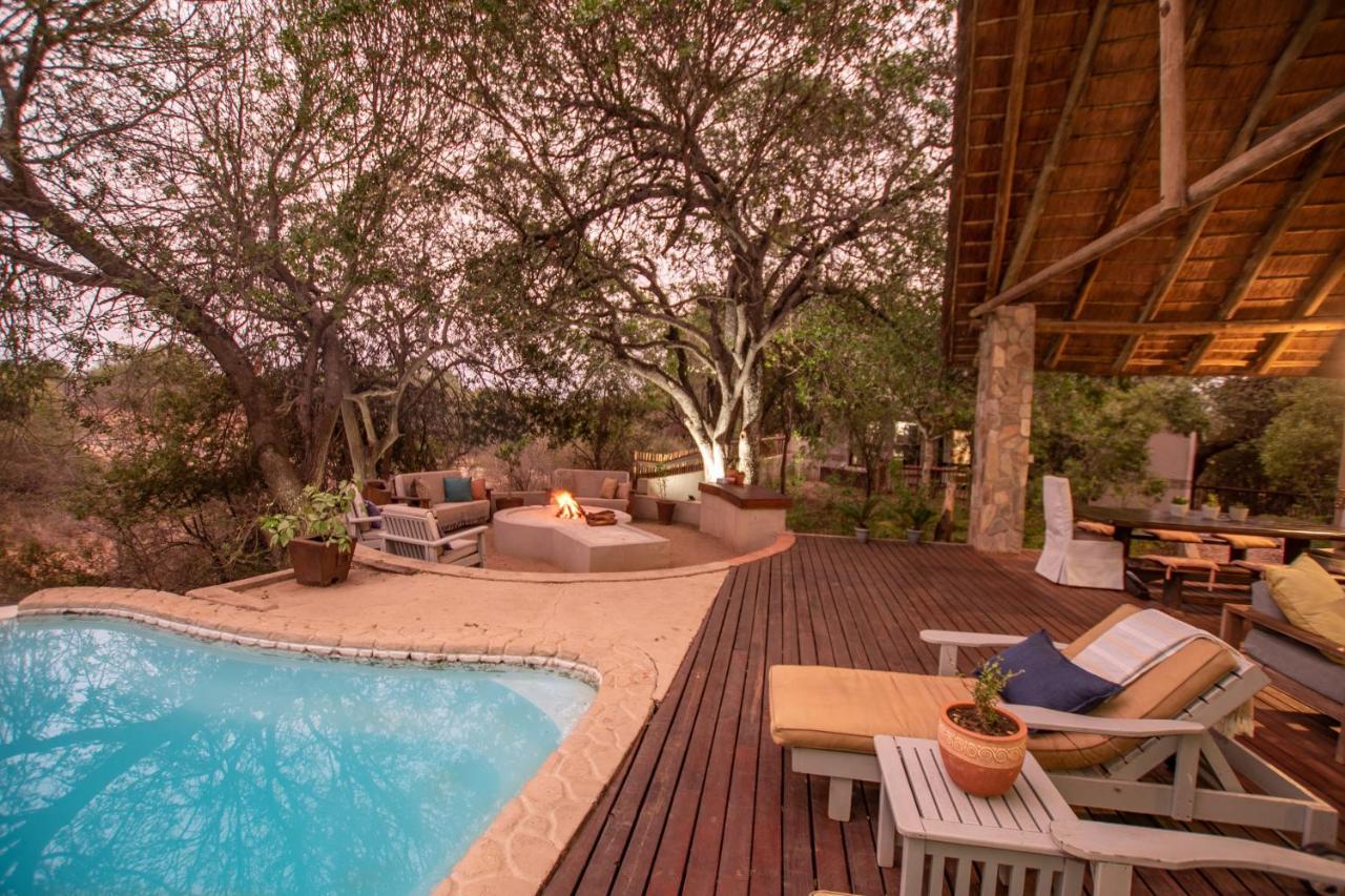 Leopard'S Lair Bush Lodge Hoedspruit Exterior photo